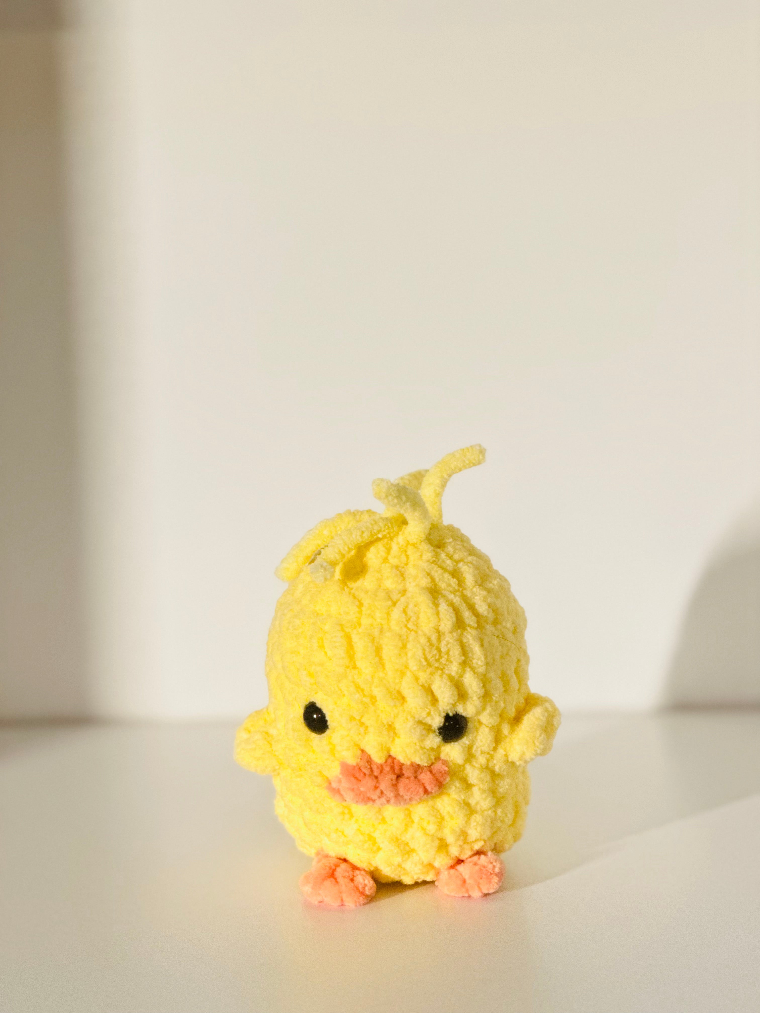 Plush Barrel Baby Chicks - Adorable Amigurumi
