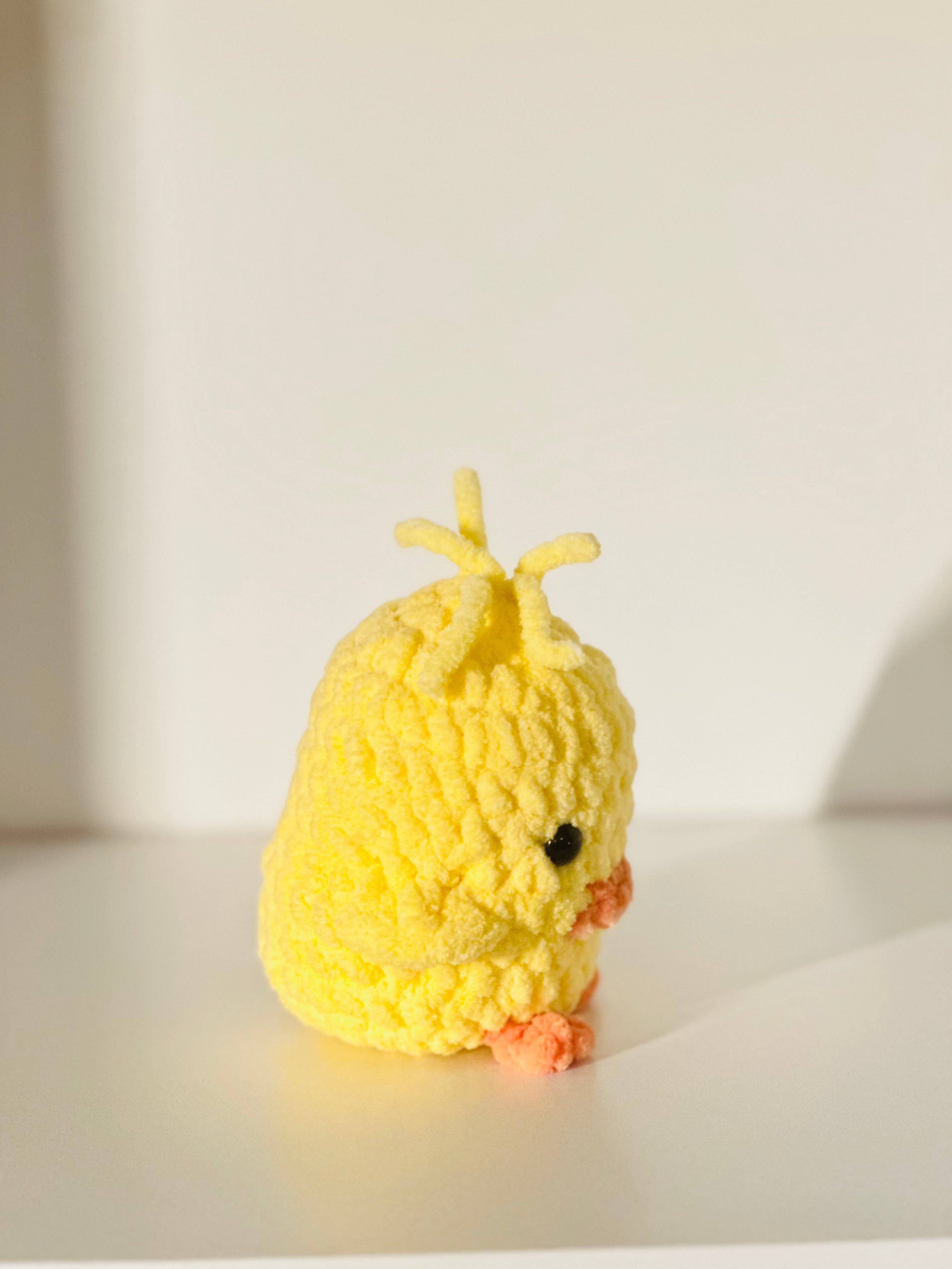 Plush Barrel Baby Chicks - Adorable Amigurumi