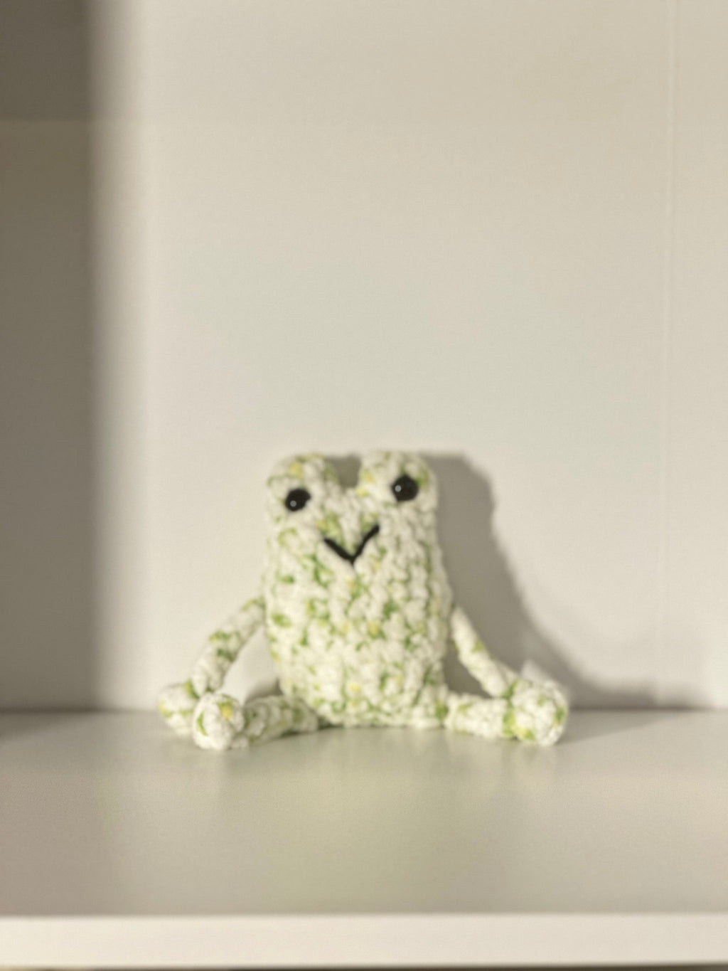 Leggy Frog Friend - Backpack Buddy Amigurumi