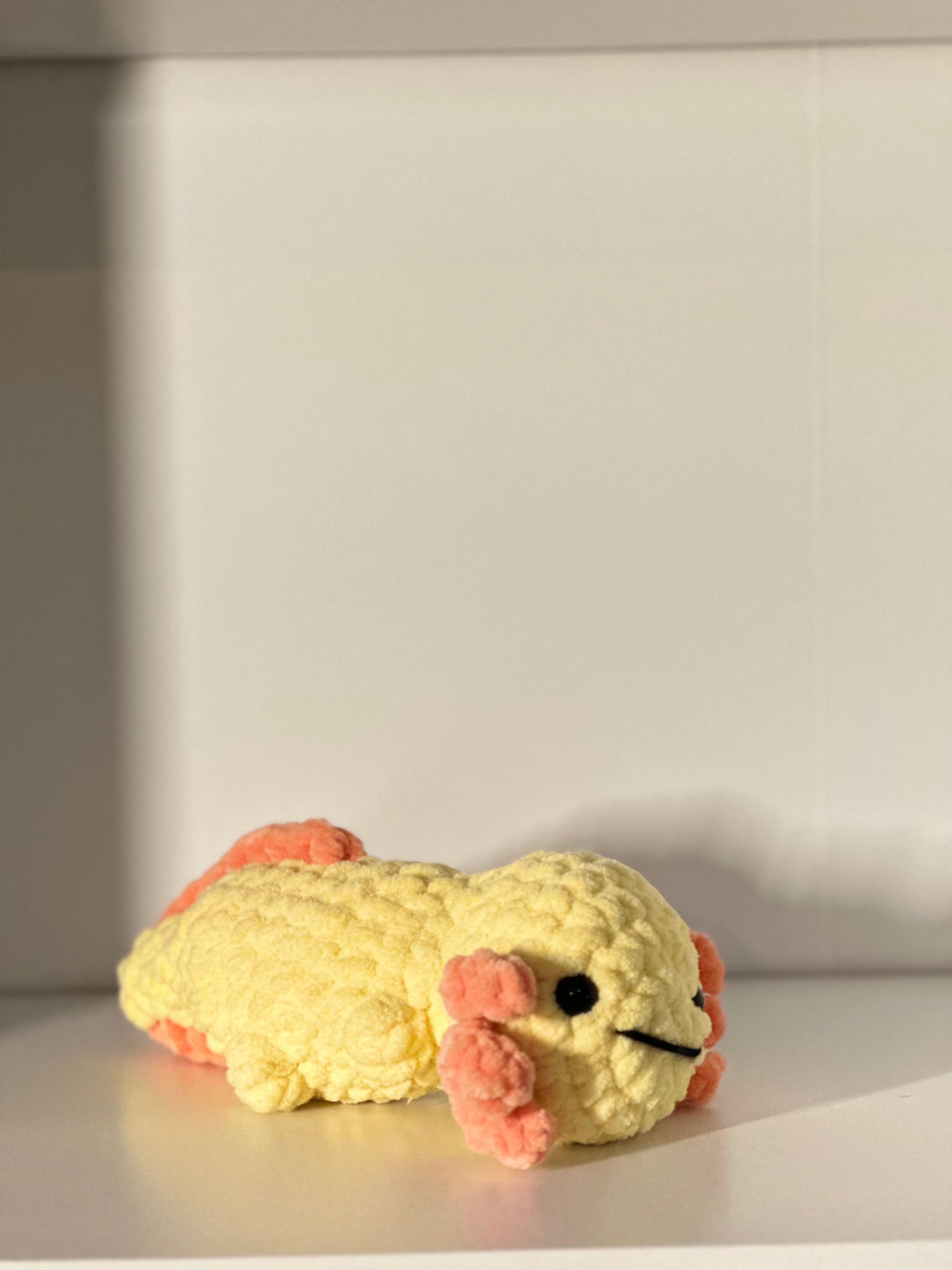Small Axolotl Plush Friend - Mini Amigurumi